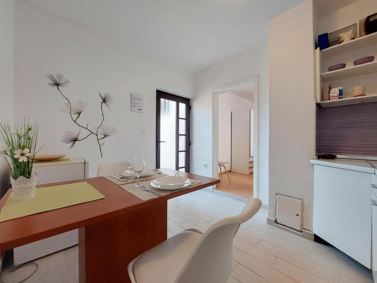 Apartments Ivanka 크르크 외부 사진